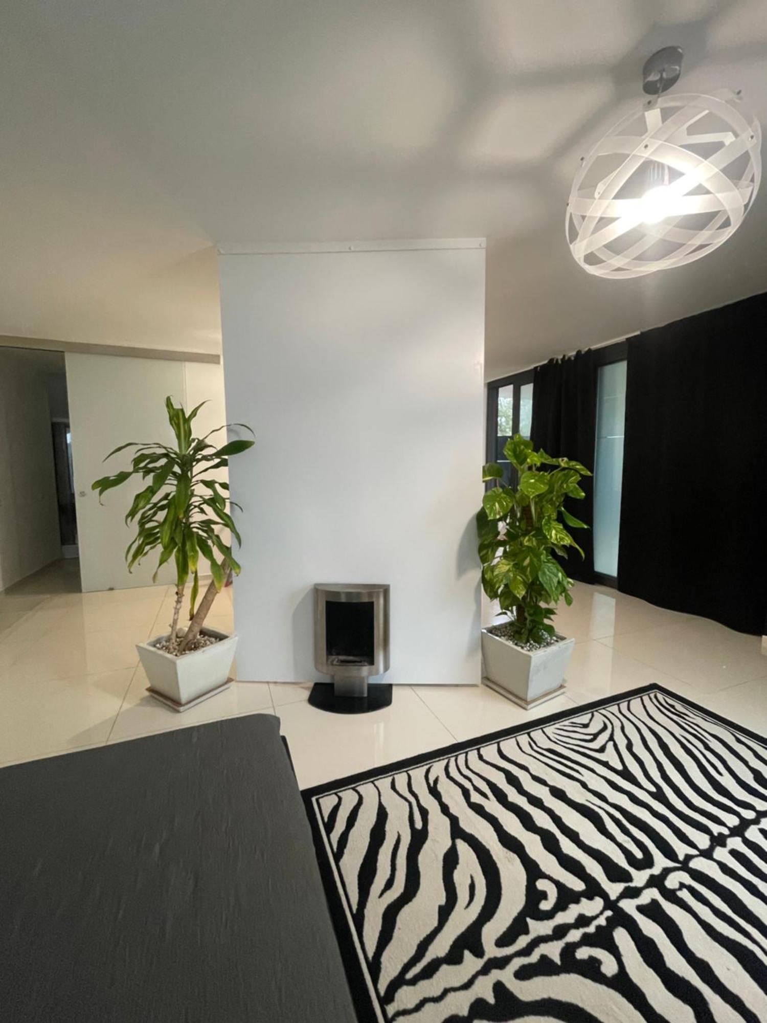 Loft Terracina Villa Buitenkant foto
