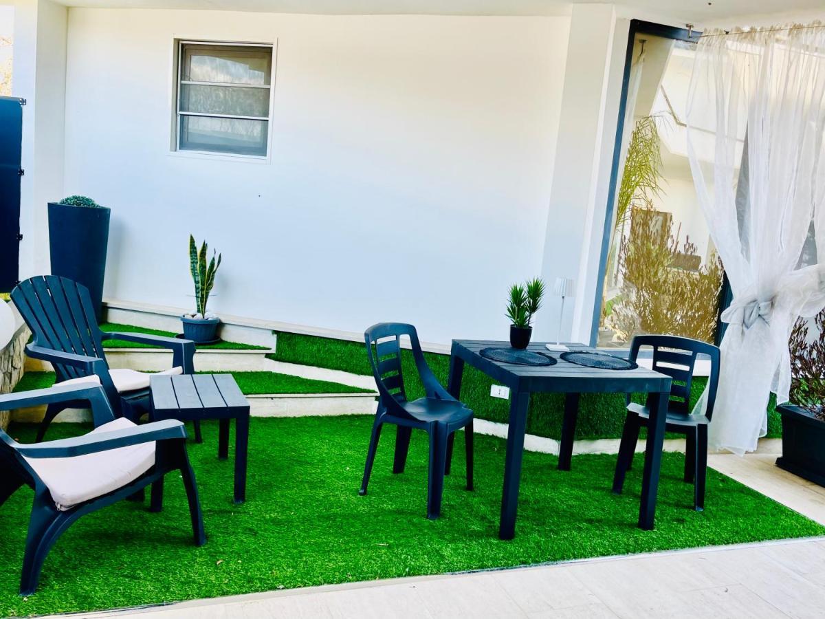 Loft Terracina Villa Buitenkant foto